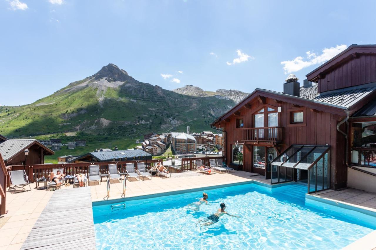 Hotel Village Montana By Les Etincelles Тинь Экстерьер фото