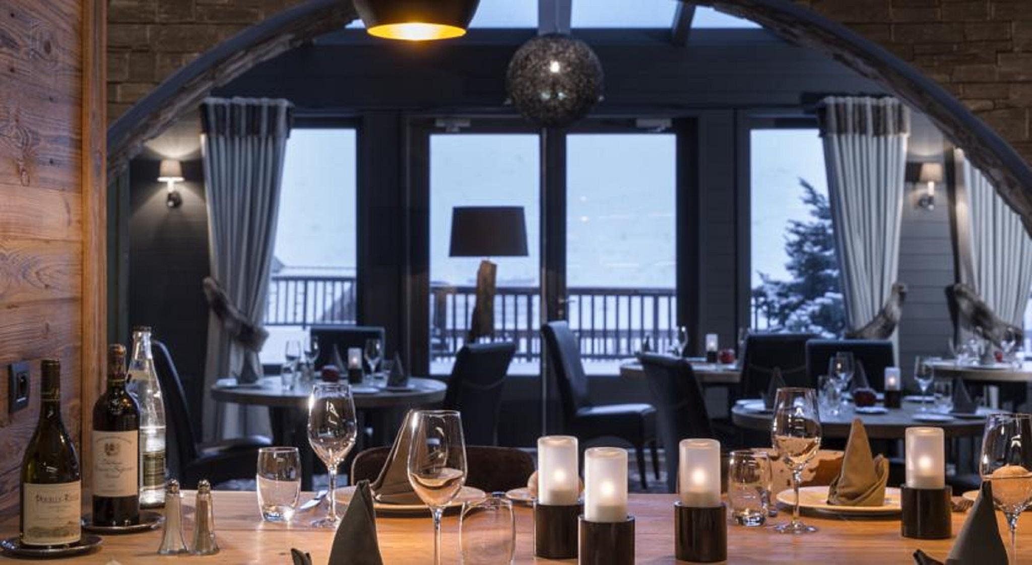 Hotel Village Montana By Les Etincelles Тинь Экстерьер фото