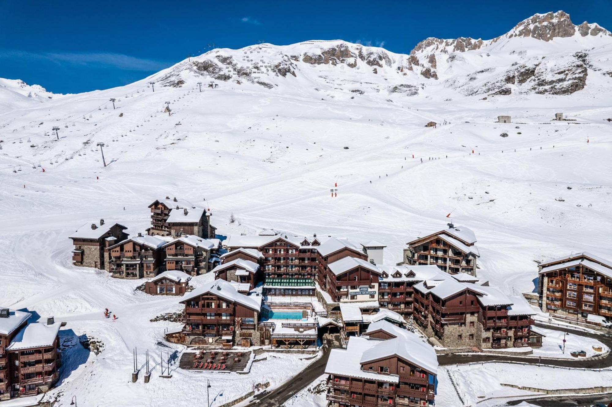 Hotel Village Montana By Les Etincelles Тинь Экстерьер фото