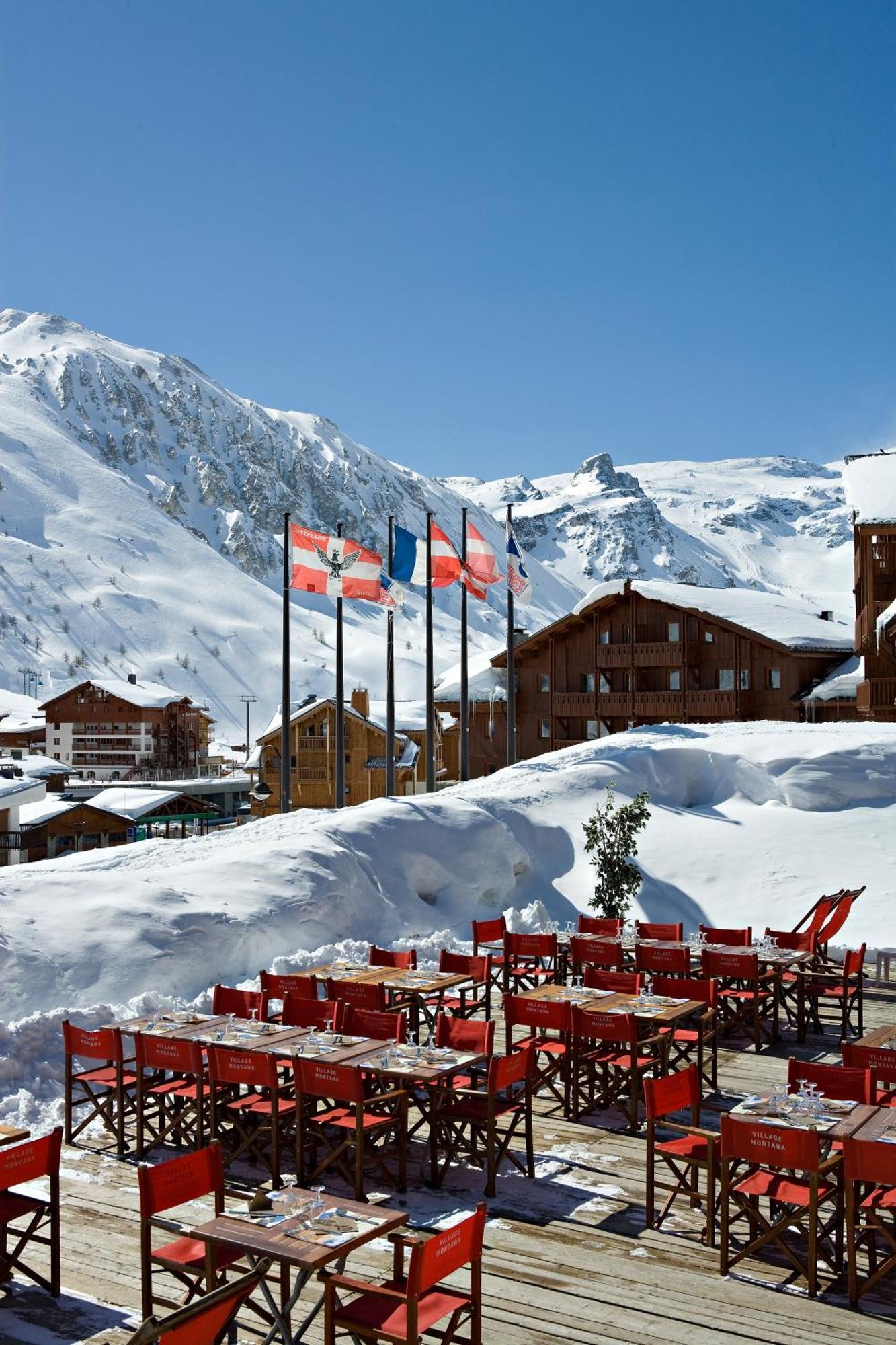 Hotel Village Montana By Les Etincelles Тинь Экстерьер фото